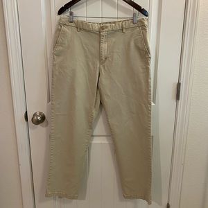 Izod Saltwater Men’s Chinos